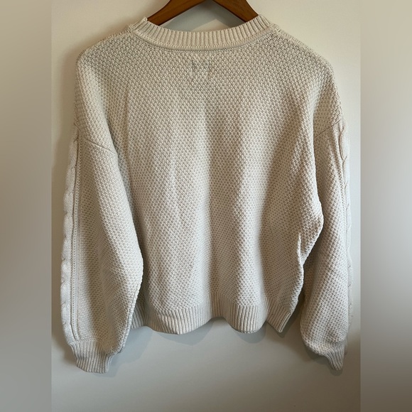 Cable knit sweater - Picture 2 of 3